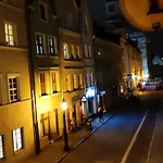 Private Wroniecka 6 - Parking Poznan