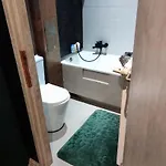 Private Wroniecka 6 - Parking Apartment
