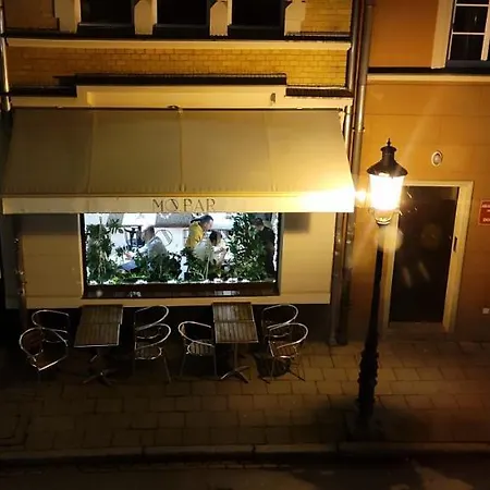 Private Wroniecka 6 - Parking * Poznań